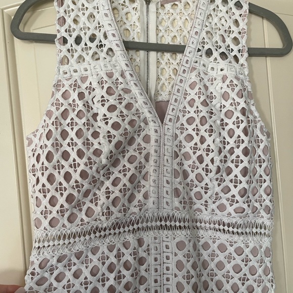 BOUTIQUE DRESS 🌟🌟🌟🌟🌟 - Picture 3 of 9